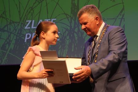 Zlate petice 103 Foto Ljubo Vukelič